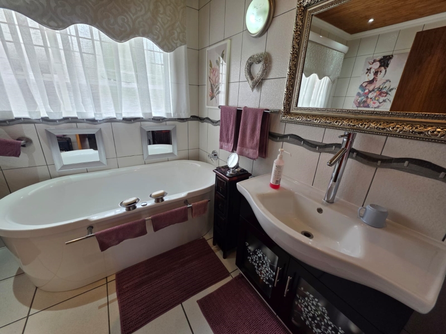 3 Bedroom Property for Sale in Sasolburg Ext 23 Free State